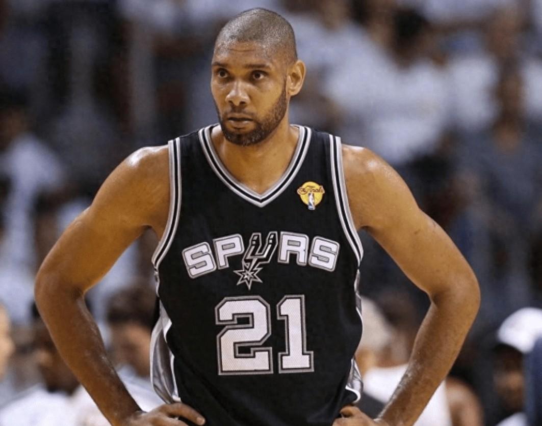 法尔克：凯恩与拜仁愿意续约至2028年，他愿意世界杯后再谈（法尔克：凯恩与拜仁倾向续约到2028，世界杯结束后再谈判）