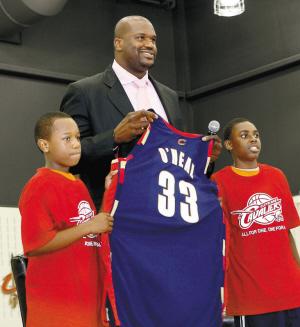 此前曾许诺重奖，民主刚果总统赛后与全队视频通话庆祝晋级（曾许下重奖承诺，民主刚果总统赛后视频连线全队共庆晋级）