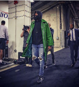 跟队：拉师傅仍因个人事务缺席训练，出战毕包可能性未被排除（队记：拉师傅因私事继续缺席训练，出战毕包并非无望）