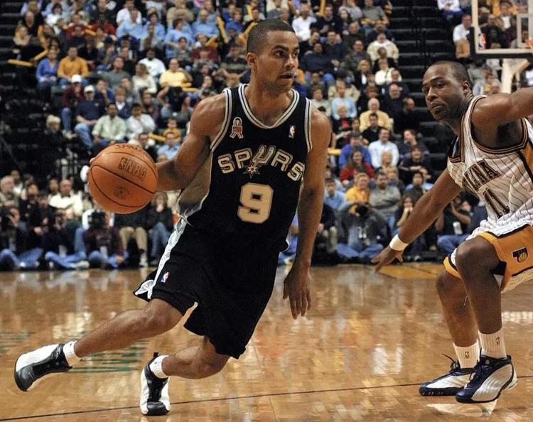 法媒：曼城、利物浦和热刺均有意埃弗顿前锋恩迪亚耶（法媒：曼城、利物浦、热刺均对埃弗顿前锋恩迪亚耶感兴趣）